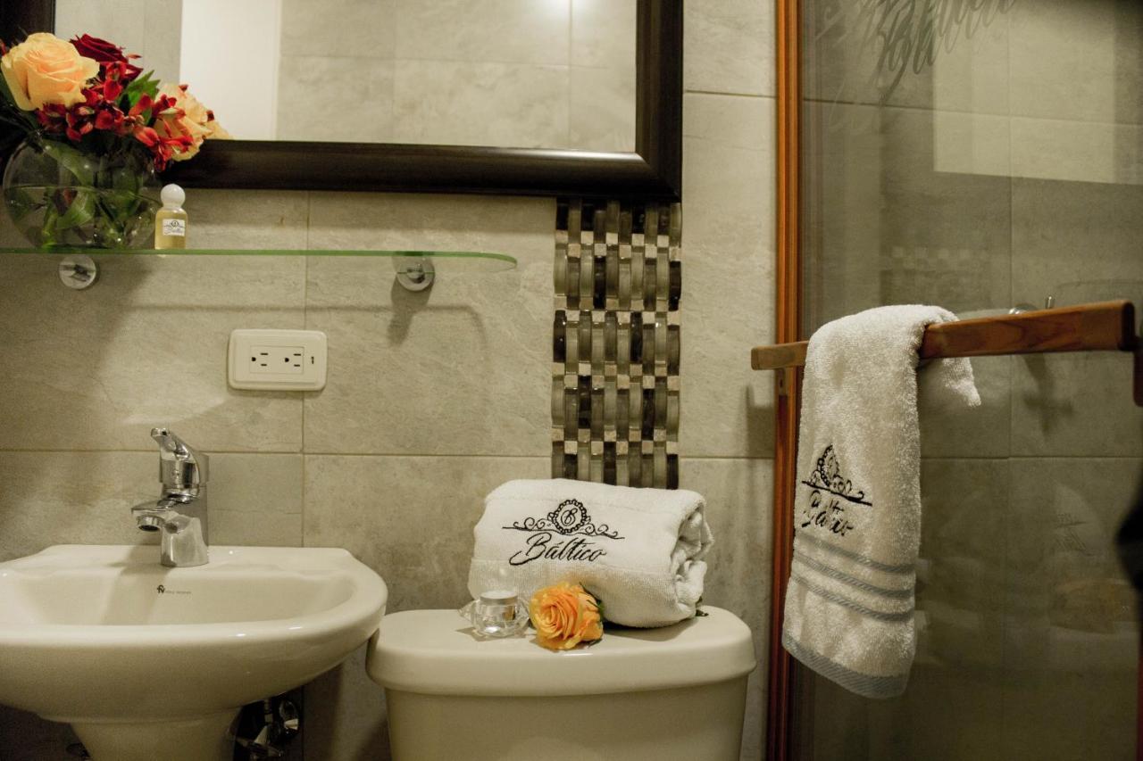 Apartamento Báltico Quito Exterior foto